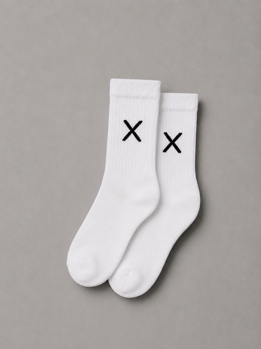 Oqto socks white